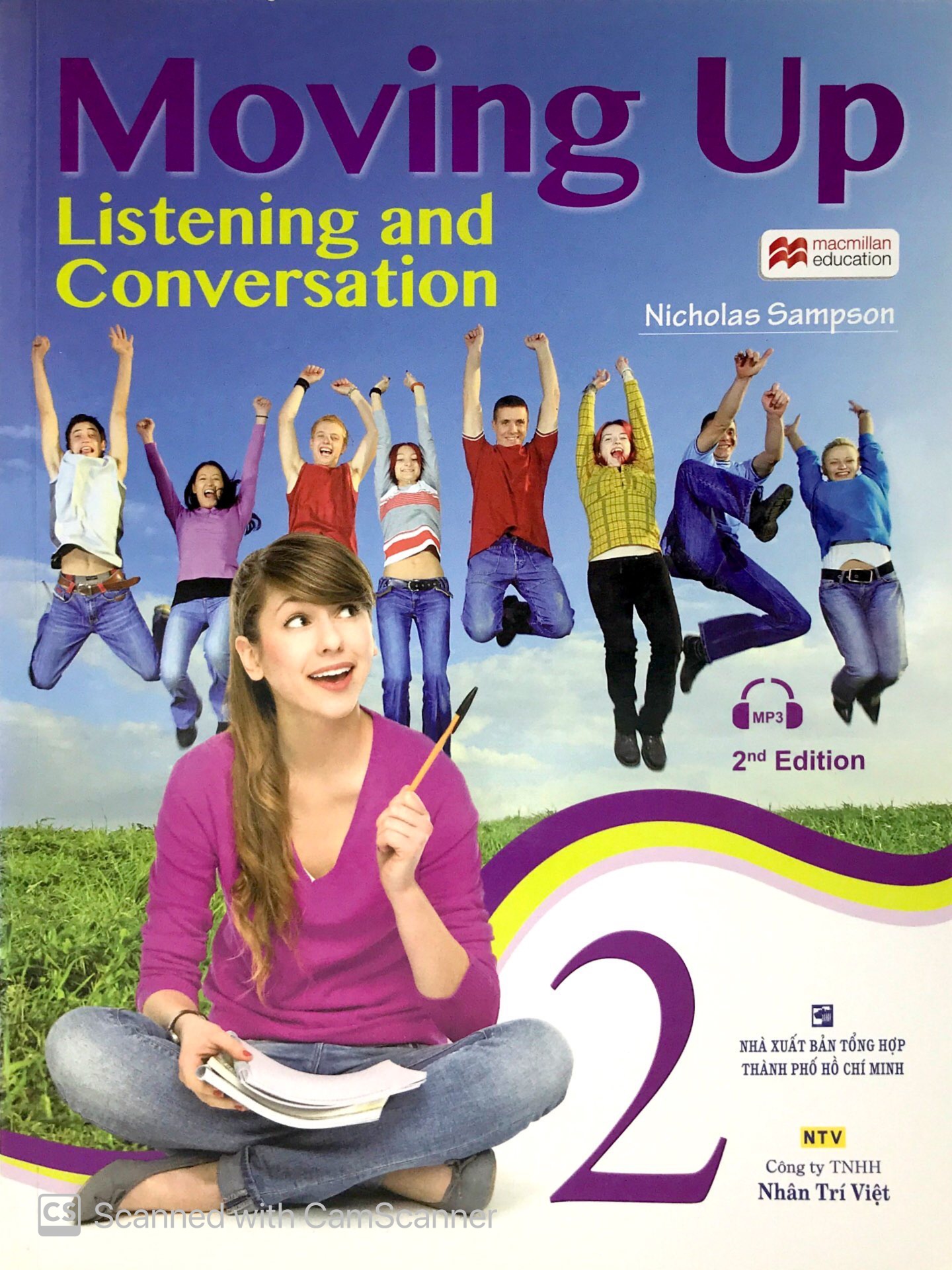 Moving Up - Listening And Conversation 2 Kèm CD PDF