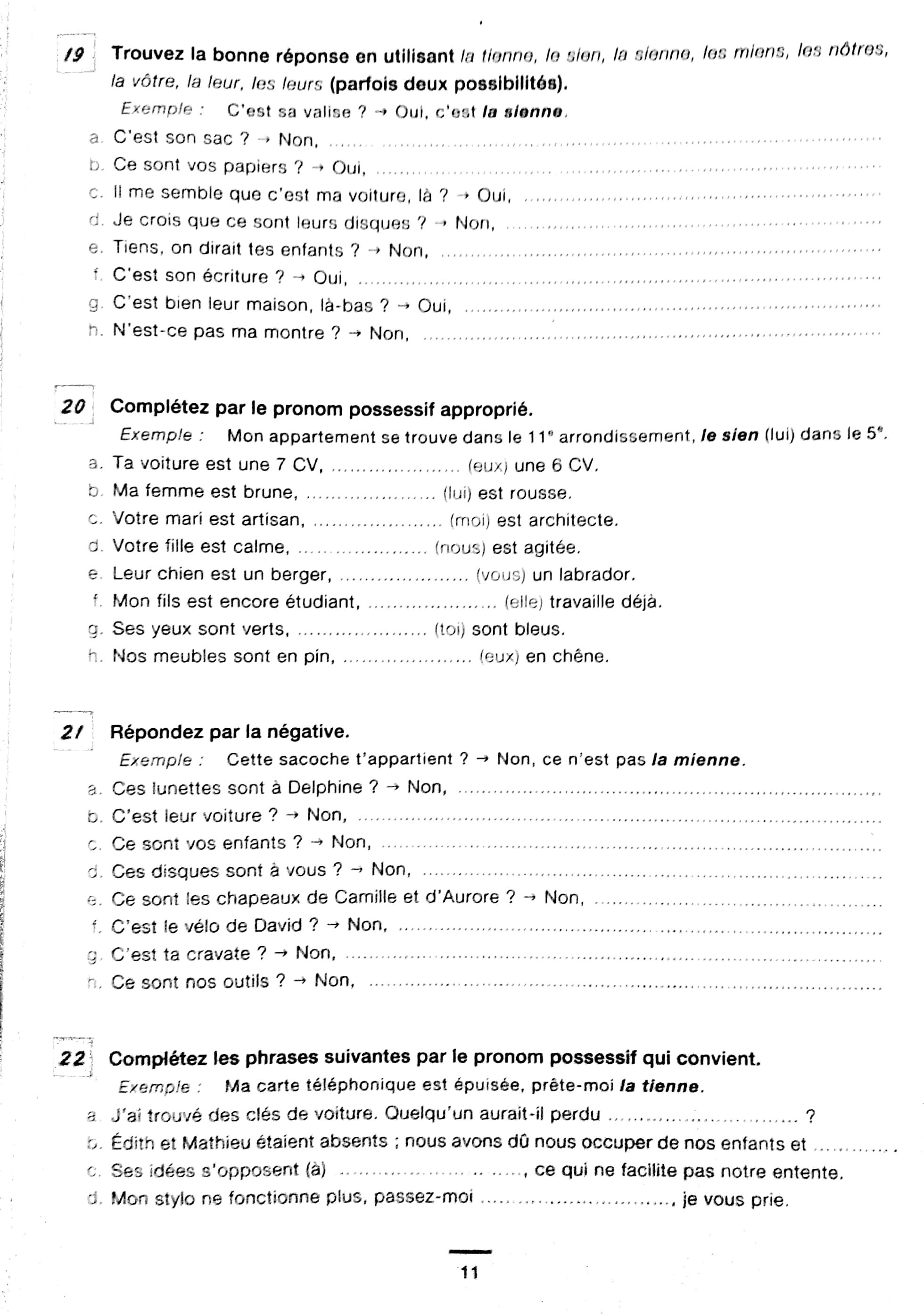 450 Nouveaux Exercices - Grammaire Niveau Intermediare PDF