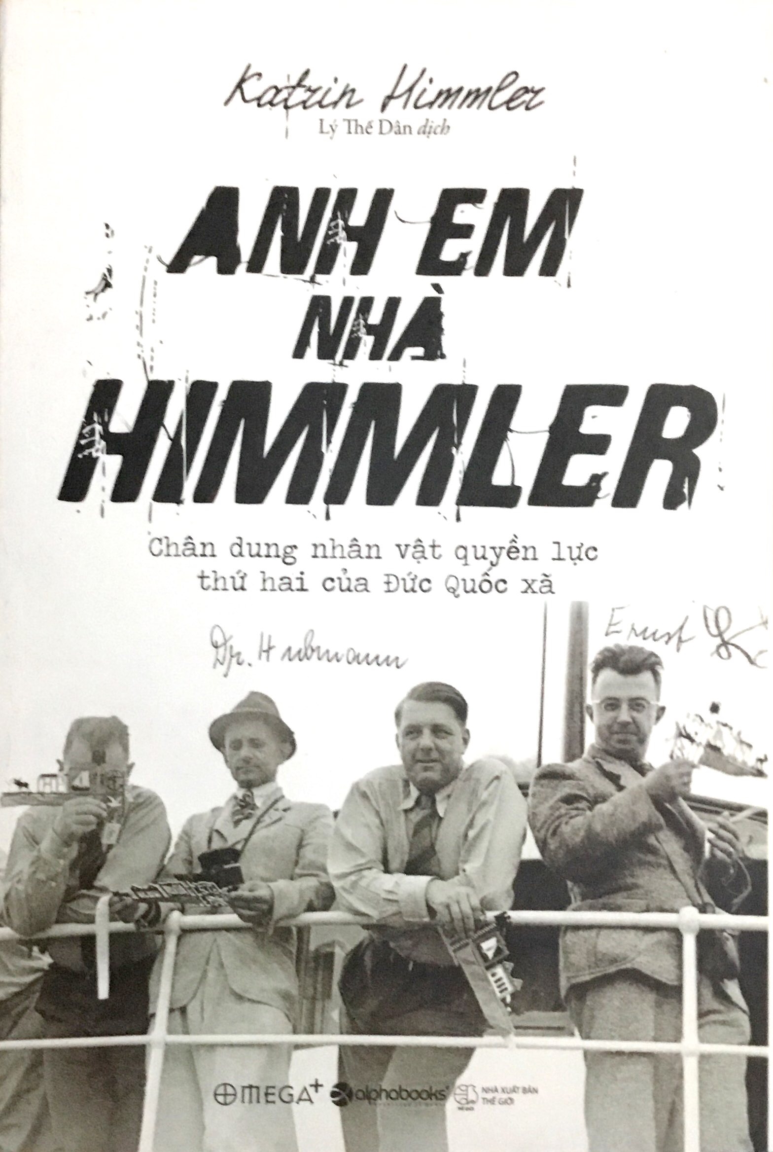 Anh Em Nhà Himmler 2018 PDF