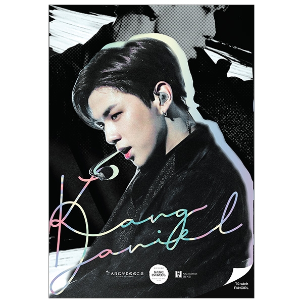 Kang Daniel - A Winner Never Stops Trying - Tặng Kèm 1 Photostrip 2 Postcard 1 Poster PDF